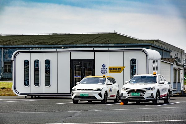 共享休息室设置了就近停车位