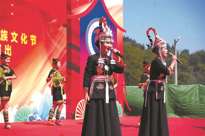 蕉城区八都镇新峰村举办畲族“三月三”文化节。图源：闽东日报