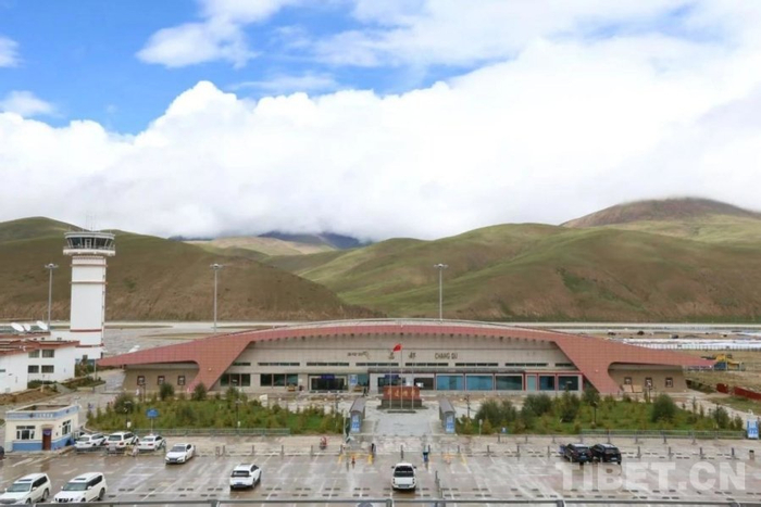 图为邦达机场鸟瞰图