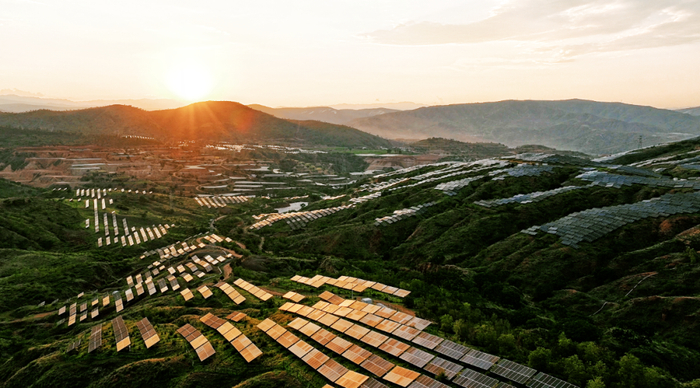 班果光伏电站。云南日报通讯员 摄