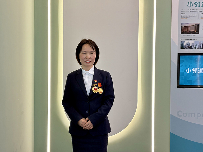 朱春南获评为全国劳动模范。澎湃新闻记者 陈悦 图