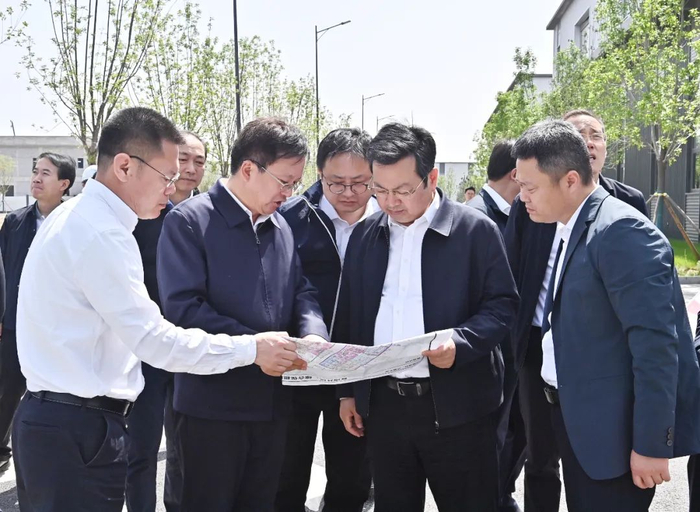 张国华调研雄安新区民生保障、五一假期文旅市场及安全生产工作。刘向阳摄