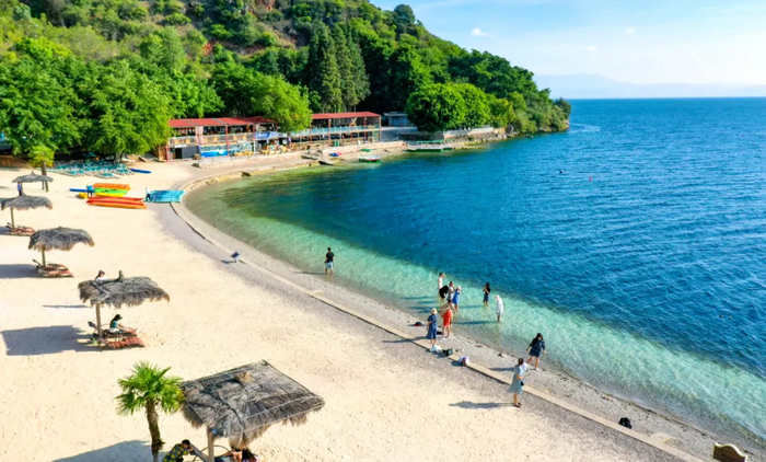 明星鱼洞景区 图源：“玉溪文旅”微信公众号