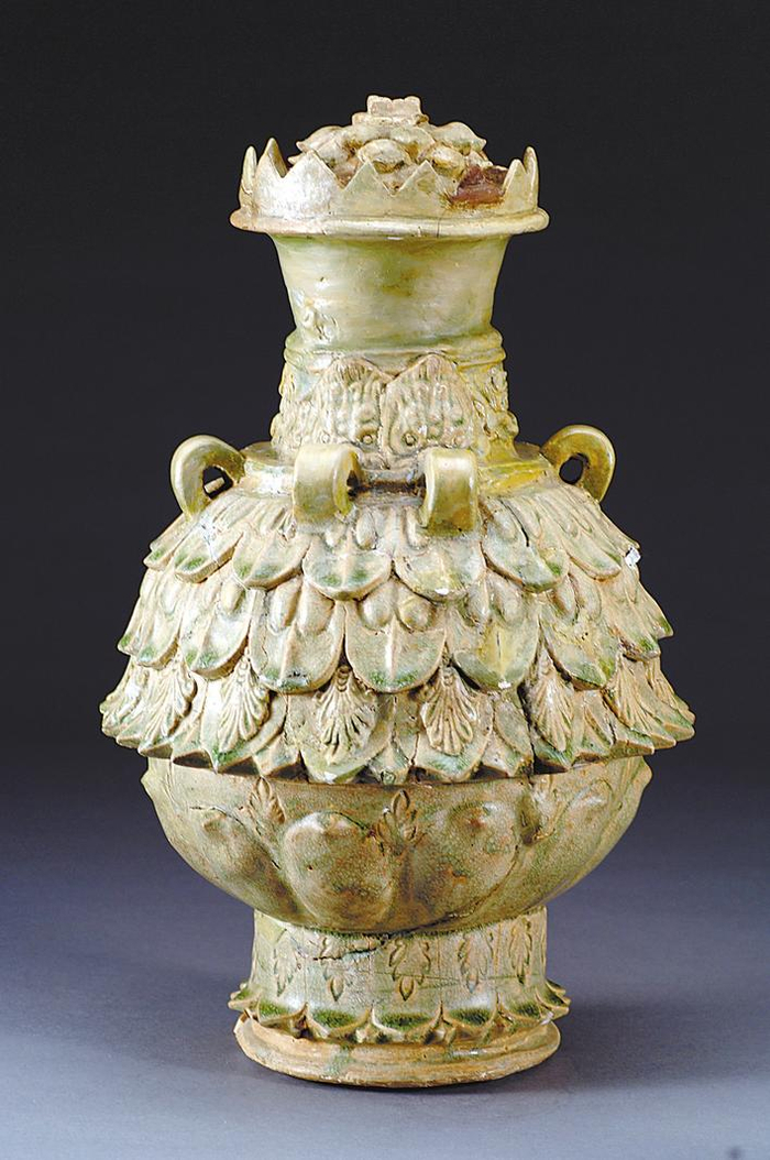 南北朝南朝 青釉莲花尊