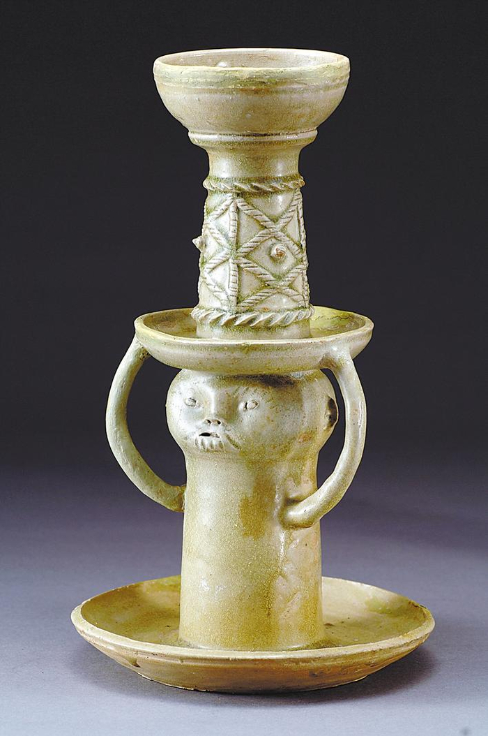 三国 青釉人顶灯