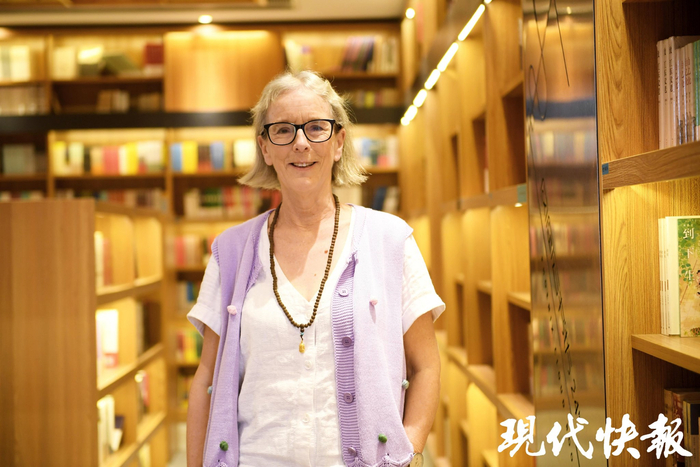 英国翻译家韩斌 现代快报记者 牛华新 摄