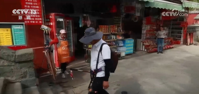 穿上“外骨骼” 体验征服泰山