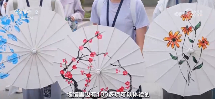 浙江杭州：古装旅拍受追捧 订单量大增