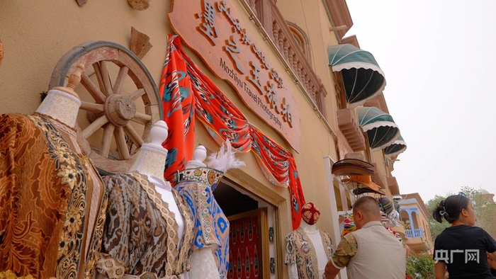 墨玉老城特色店铺纷纷亮相  （央广网发  哈尼克孜·木它里甫  摄）