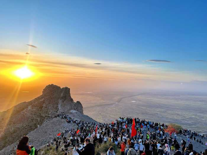 滚钟口日出之约