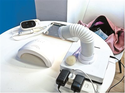 希希的美甲工具