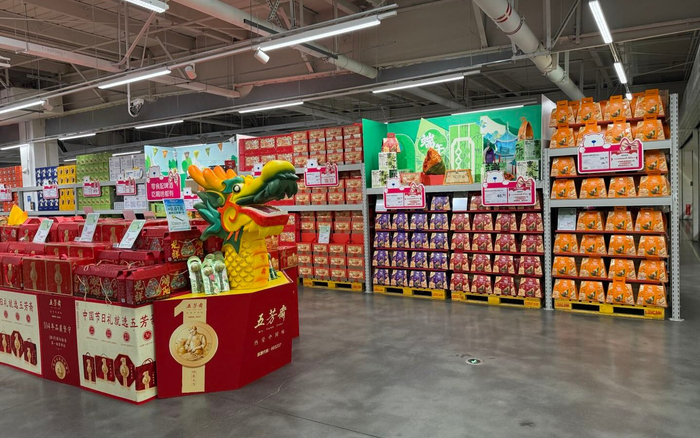 商超端午消费预热启动。受访者供图