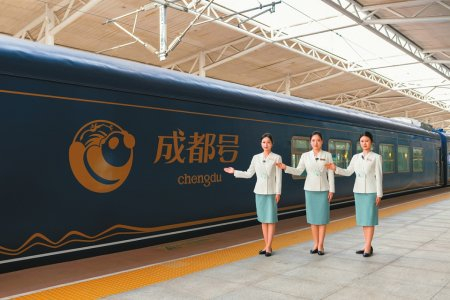 5月7日，“熊猫专列·成都号”试运行。中国铁路成都局集团供图