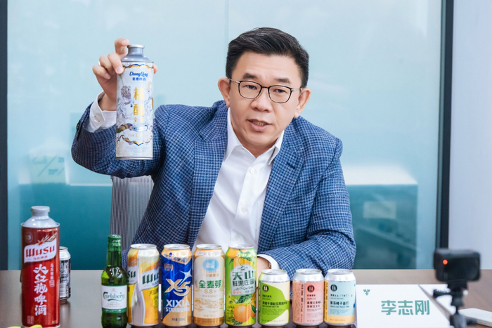 重庆啤酒总裁 李志刚（公司供图）