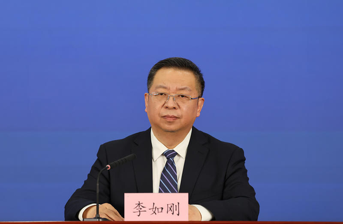 北京市城管委副主任李如刚。首都之窗 李磊 摄