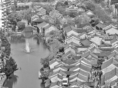     近日拍摄的南塘老街街景。 忻之承摄/光明图片