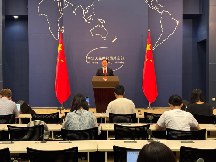 外交部记者会（直新闻毕跃/摄）