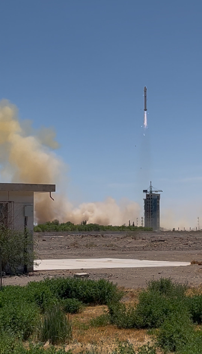 “三体”启航 将算力和人工智能送上太空
