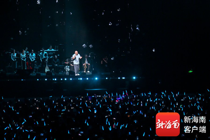 刀郎2025巡回演唱会海口站现场。张万里 摄