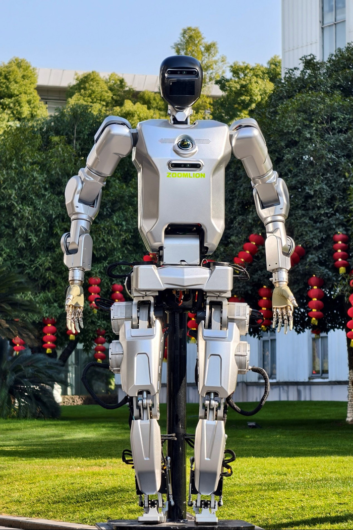 △2024年，中联重科下线两款人形机器人