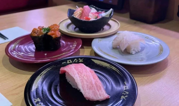 寿司郎的价格正适合年轻消费群体/南风窗诺言 摄