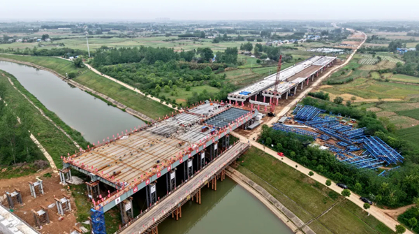 【责任编辑：语谦】