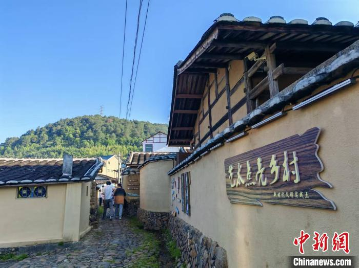  5月13日，半山村的一条巷子。雷朝良摄