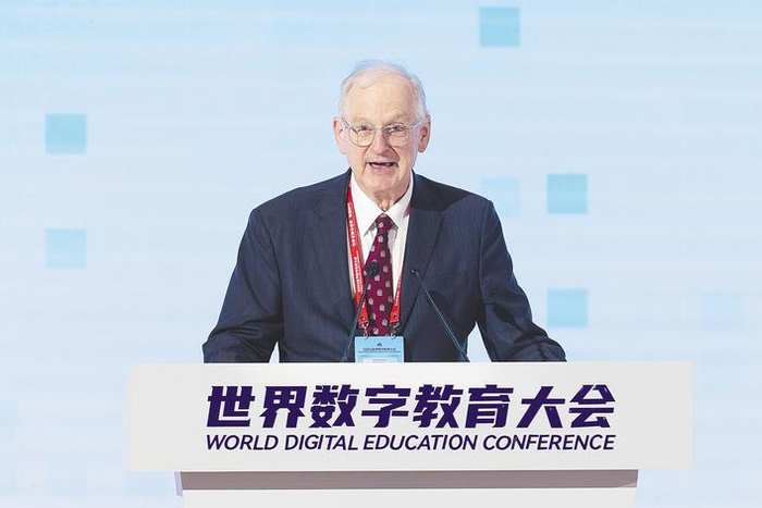 雅克·弗雷蒙 渥太华大学校长