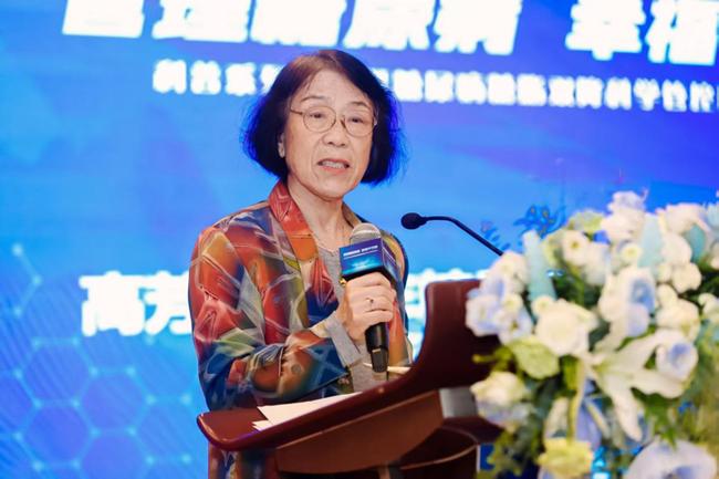 原北京医院老年医学研究所所长高芳堃