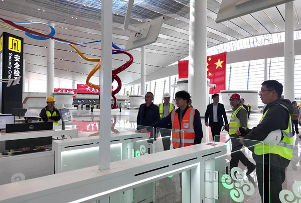 青海机场有限公司供图