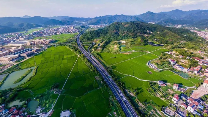 图片来源：摄图网_500815453