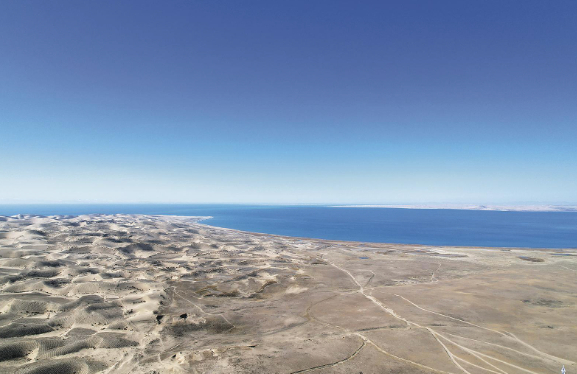 青海湖金沙湾。陆广涛 摄