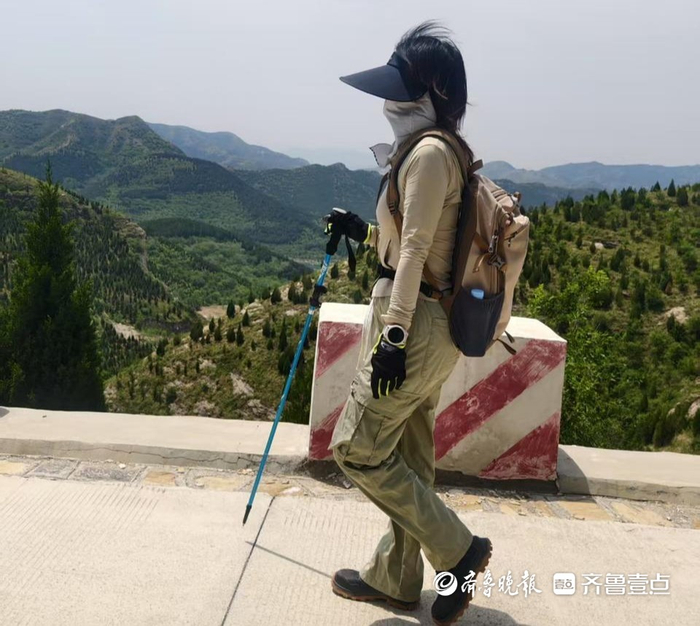 外出要格外注意防晒。孟猛 摄