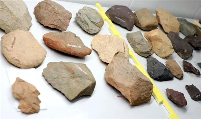 南或河遗址出土的石制品。 白沙融媒体中心供图 本文图片除署名外均由南或河遗址联合考古队提供