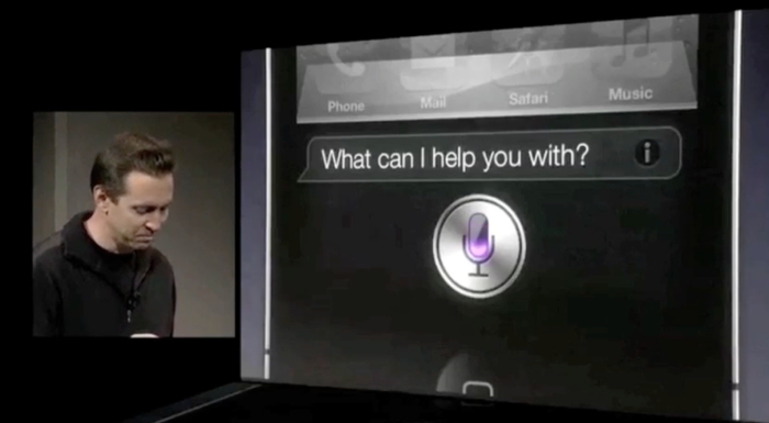 图丨 iPhone 4S 发布会上展示的 Siri 功能（来源：YouTube）