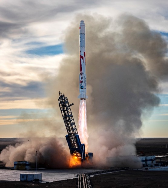 图为：无锡产业集团在投企业蓝箭航天可重复使用运载火箭试飞成功（受访者供图）