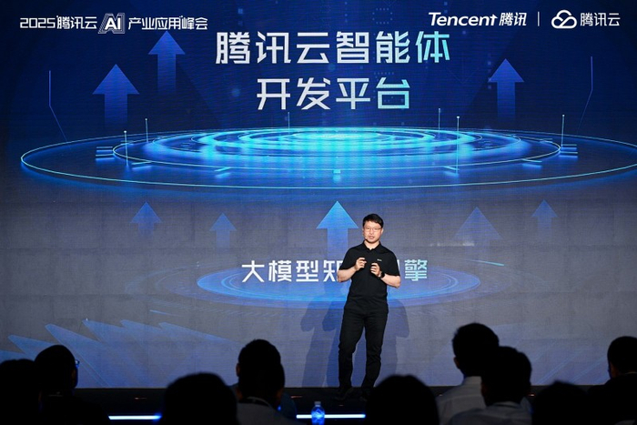 腾讯云副总裁、腾讯云智能负责人、腾讯优图实验室负责人吴运声