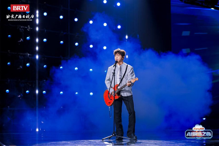 胡海泉燃情献唱《奔跑》