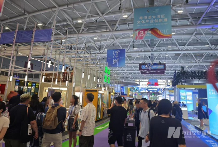 文博会现场人潮涌动 图片来源：每经记者 陈荣浩 摄