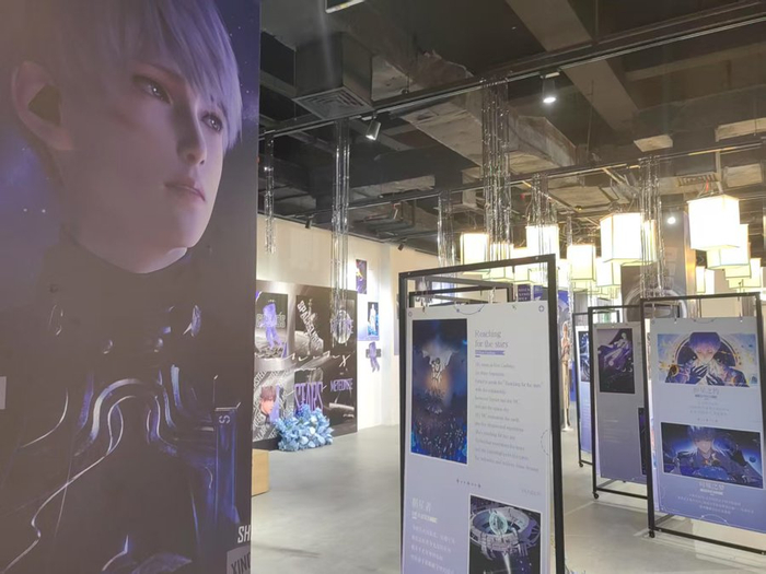 “九天揽星河”画展 钟菡 摄