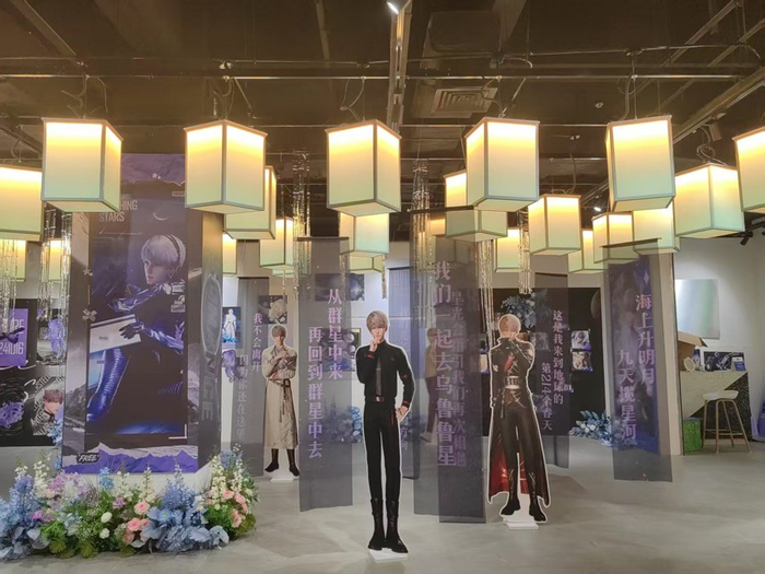 “九天揽星河”画展 钟菡 摄