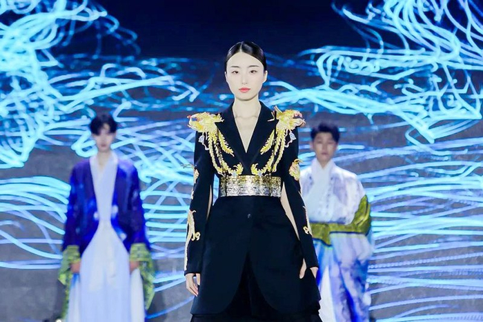 获奖作品T台秀