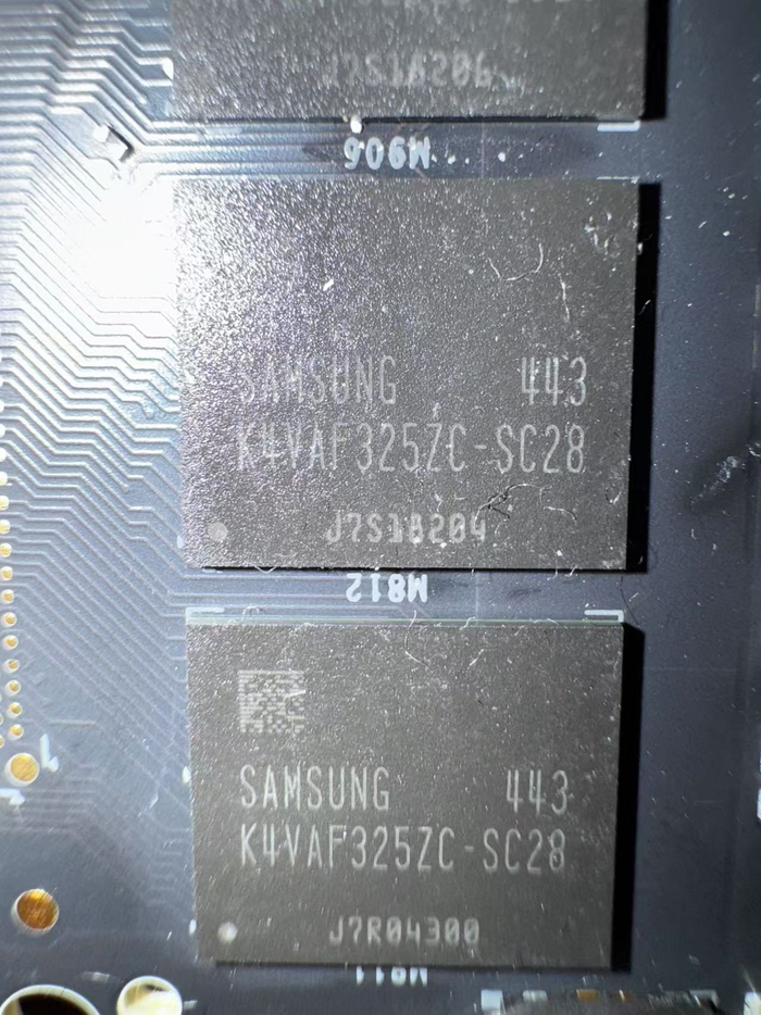 ▲ 三星电子 K4VAF325ZC-SC28