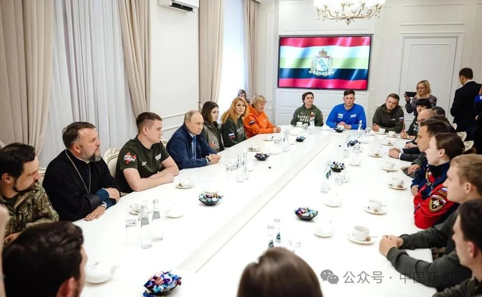 20日，普京访问库尔斯克州 图源：央视新闻