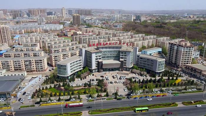 这是白银国家高新技术产业开发区。新华社记者 郭刚 摄