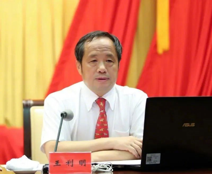 图为2020年7月，王利明应邀作“人民法院大讲堂”民法典第四场宣讲辅导。孙若丰 摄