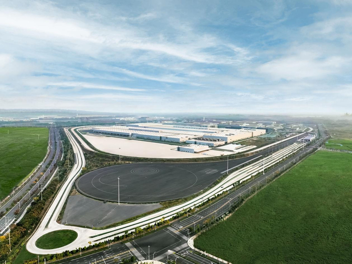 图为尊界超级工厂航拍图。资料照片