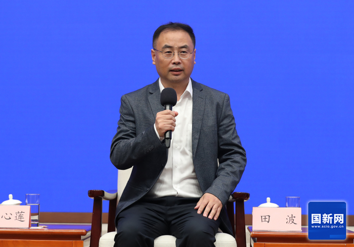 （交通运输部公路科学研究院基础研究创新中心副主任田波，图片来自：国新网）