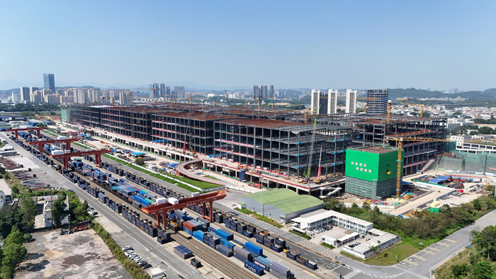 深圳平湖南综合物流枢纽项目二期工程