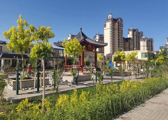 改造后的西域花园小区。